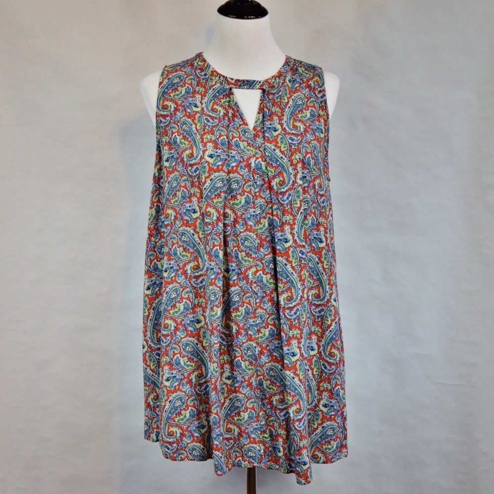 Boutique Paisley Front Keyhole Cut-out Dress